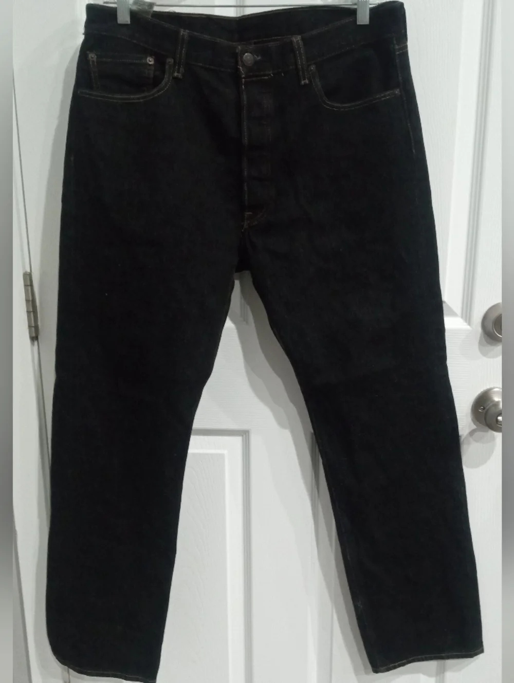 Levi's Men's Black Straight Jeans